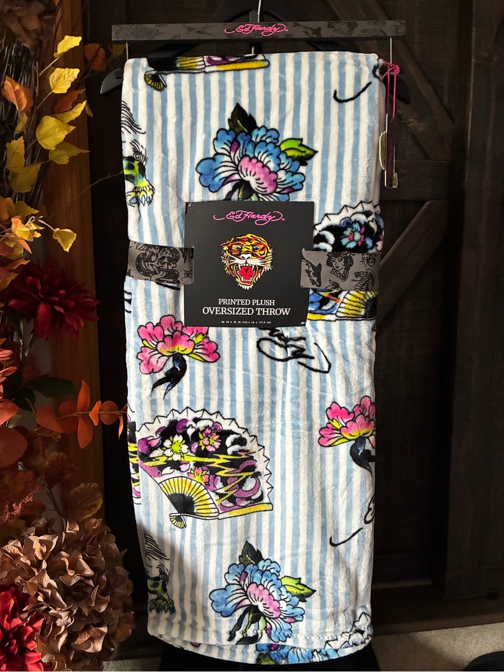 Printed Plush Oversized Throw